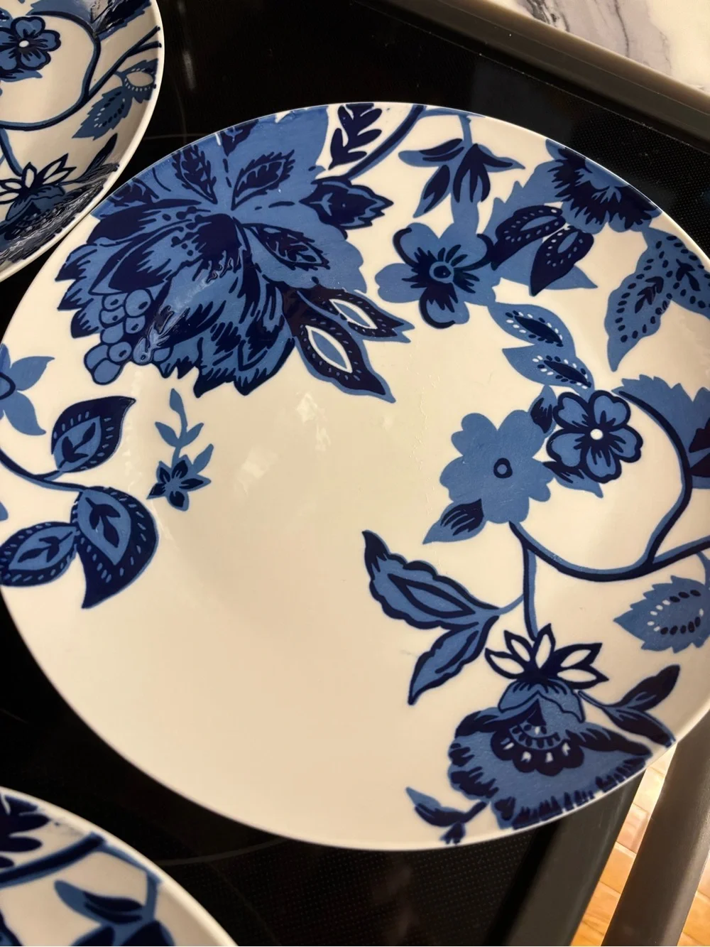 N/A elegant blue